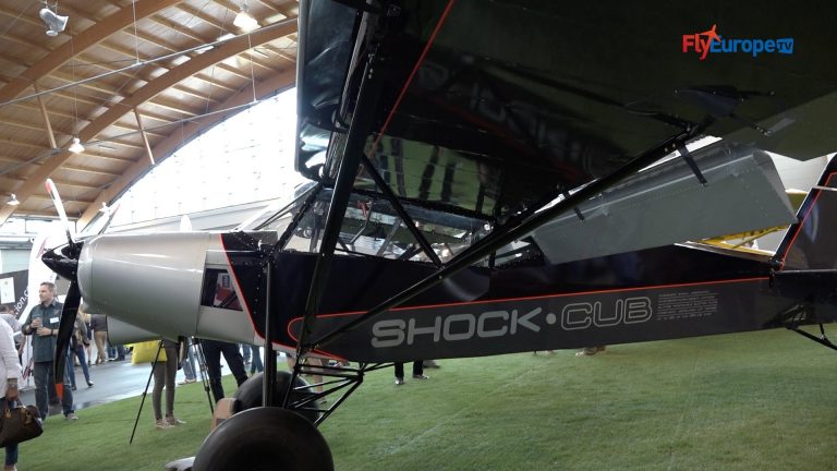 AERO 2016 – Zlin presenta Shok CUB