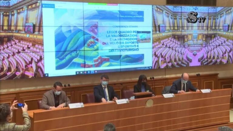 Senato – Conferenza Stampa di presentazione “Legge quadro per la valorizzazione e la promozione del volo da diporto e sportivo e dell’avioturismo”.