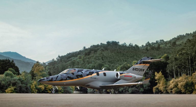 Honda Aircraft consegna il primo HondaJet Elite S