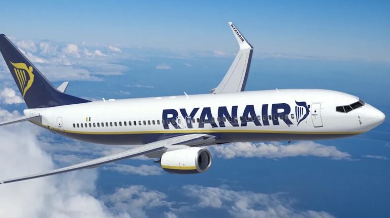 AVIAZIONE: NEL 2024 IL TRAFFICO AEREO TORNA A LIVELLI PRE-COVID FLY FUTURE: ARRIVANO NUOVI VELIVOLI, MA MANCANO PILOTI E HOSTESS