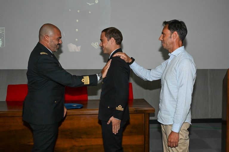 Consegna delle aquile a cinque nuovi piloti militari a Pratica di Mare
