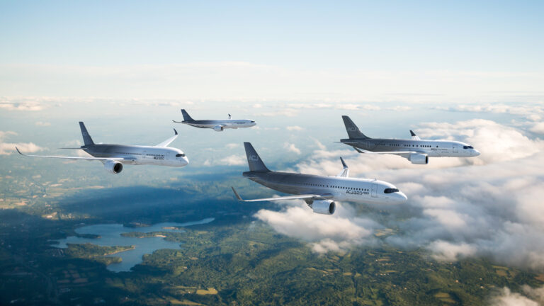 Famiglia di business jet Airbus Corporate Jets in volo