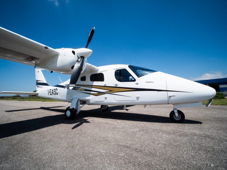 Tecnam entra nella flotta di Epic Flight Academy: due P2006T per la scuola di volo più grande degli USA
