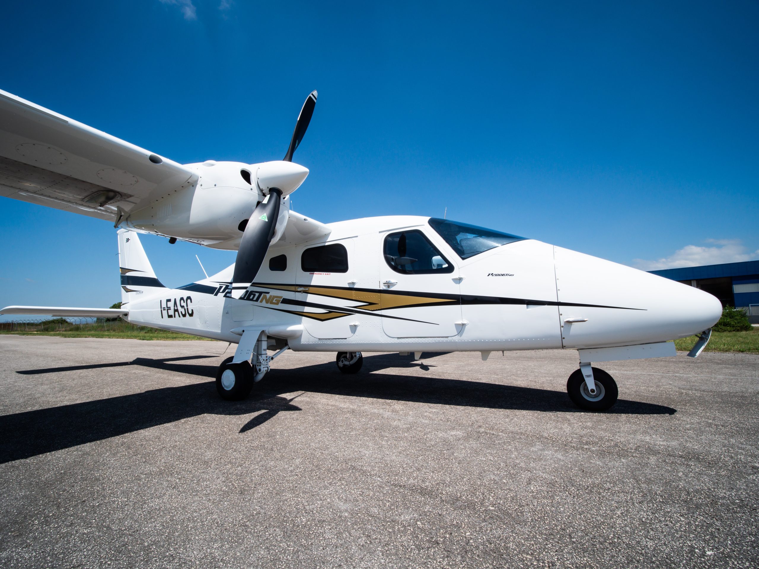 Tecnam P2006T NG, bimotore da addestramento