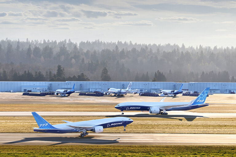 Il Boeing 777 Freighter supera il 747 e diventa il cargo widebody più diffuso
